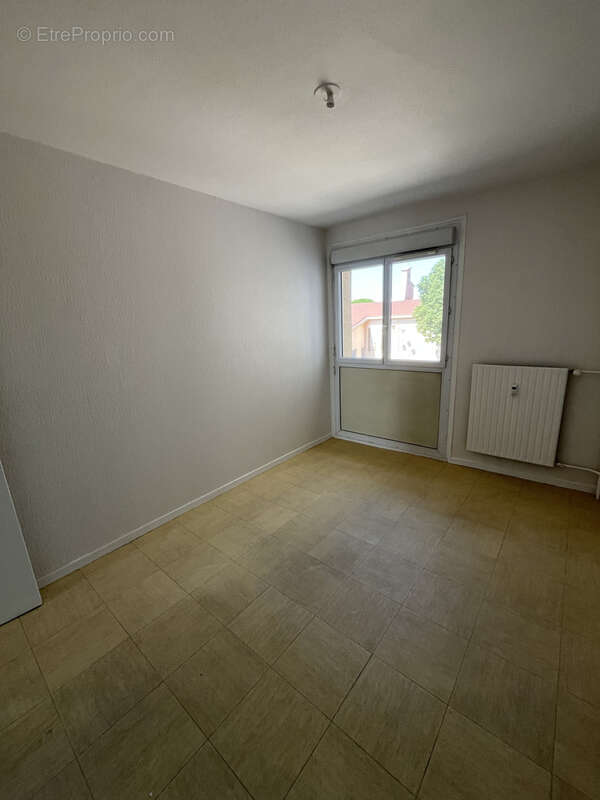 Appartement à PORT-DE-BOUC