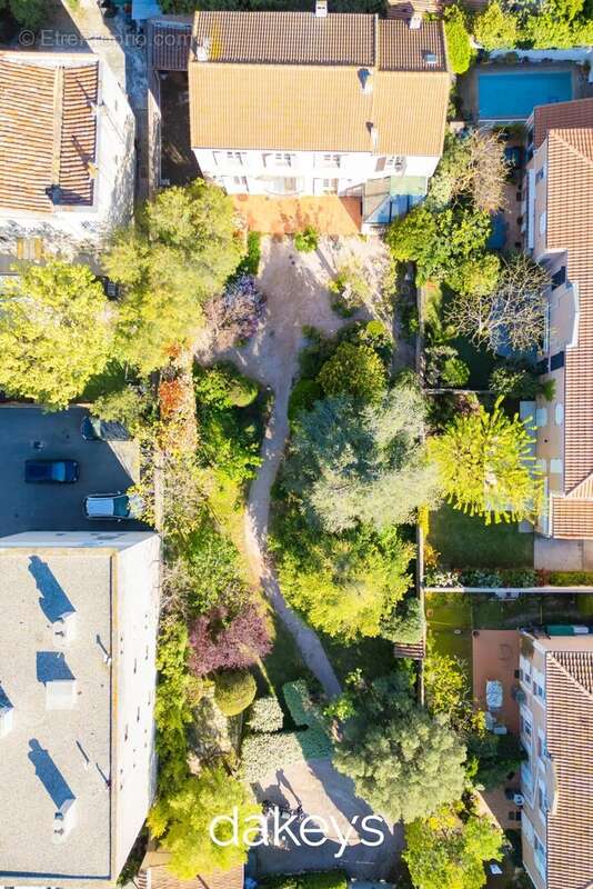 Maison à MARSEILLE-9E