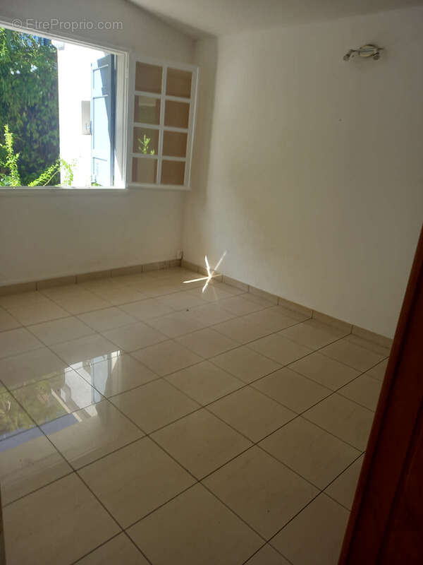 Maison à SAINT-DENIS