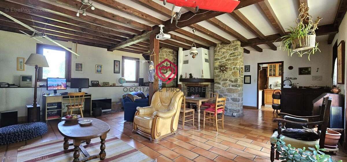 Beau potentiel pour cette maison de 6 pièces - photo 5