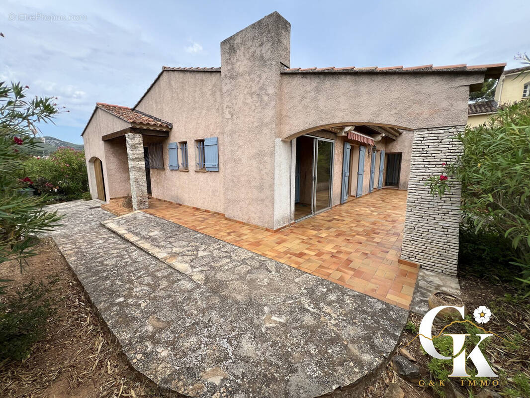 Maison 108 m² à Sanary-Sur-Mer  - photo 2