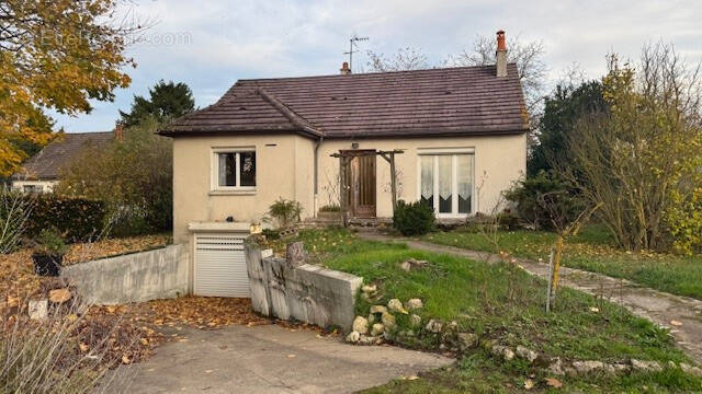 Maison à BOUZONVILLE-AUX-BOIS