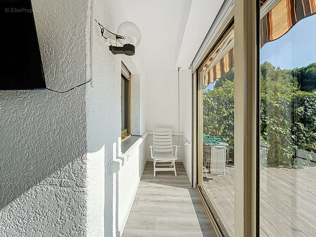 Appartement à SIX-FOURS-LES-PLAGES