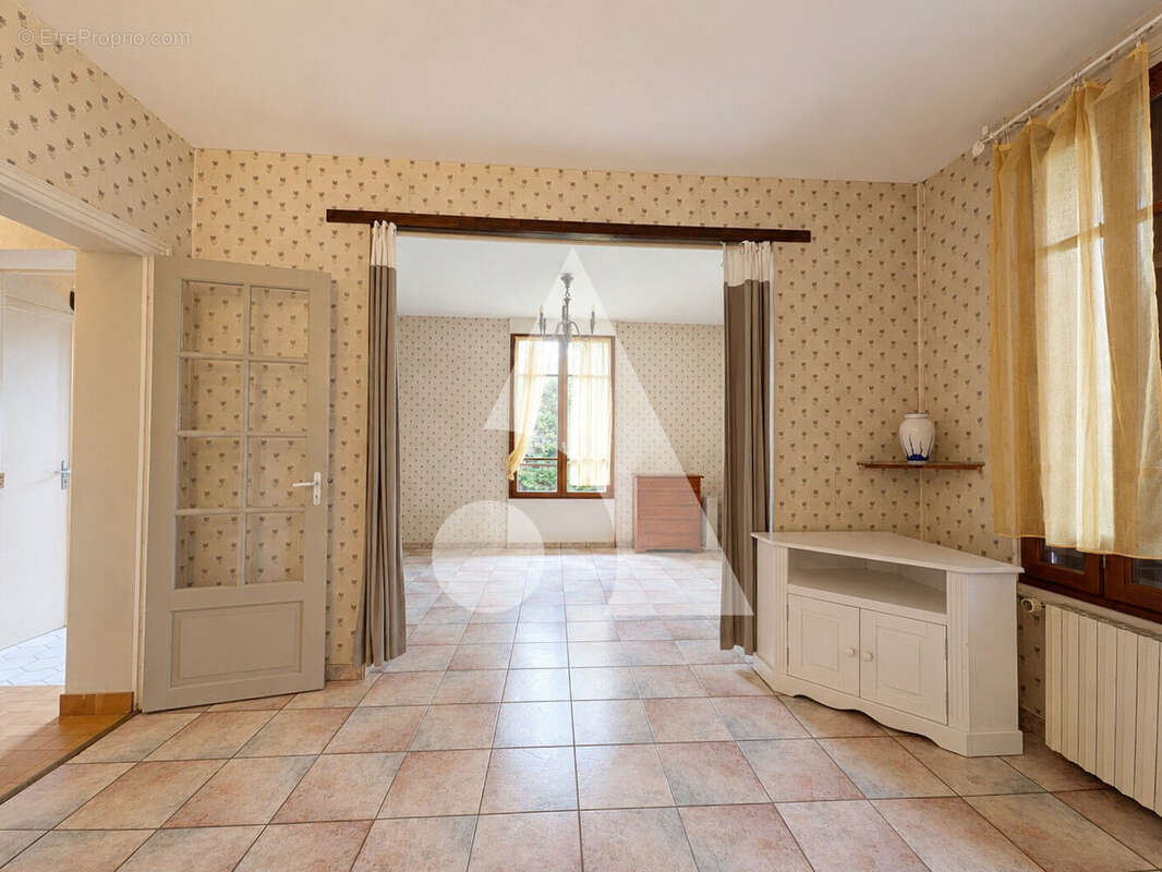 La Frette-sur-Seine - Maison 3 chambres avec jardin arboré de 518 m² - photo 2