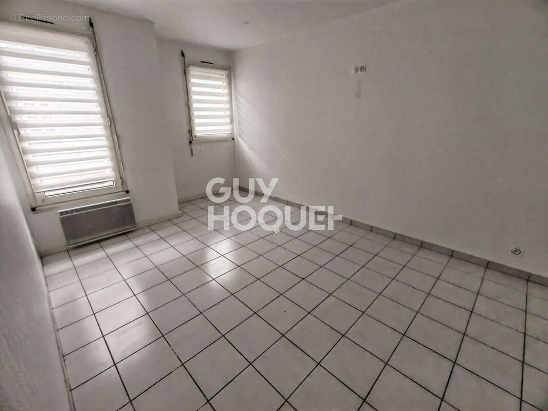 Local professionnel Troyes 4 pièce(s) 150 m2 - photo 3