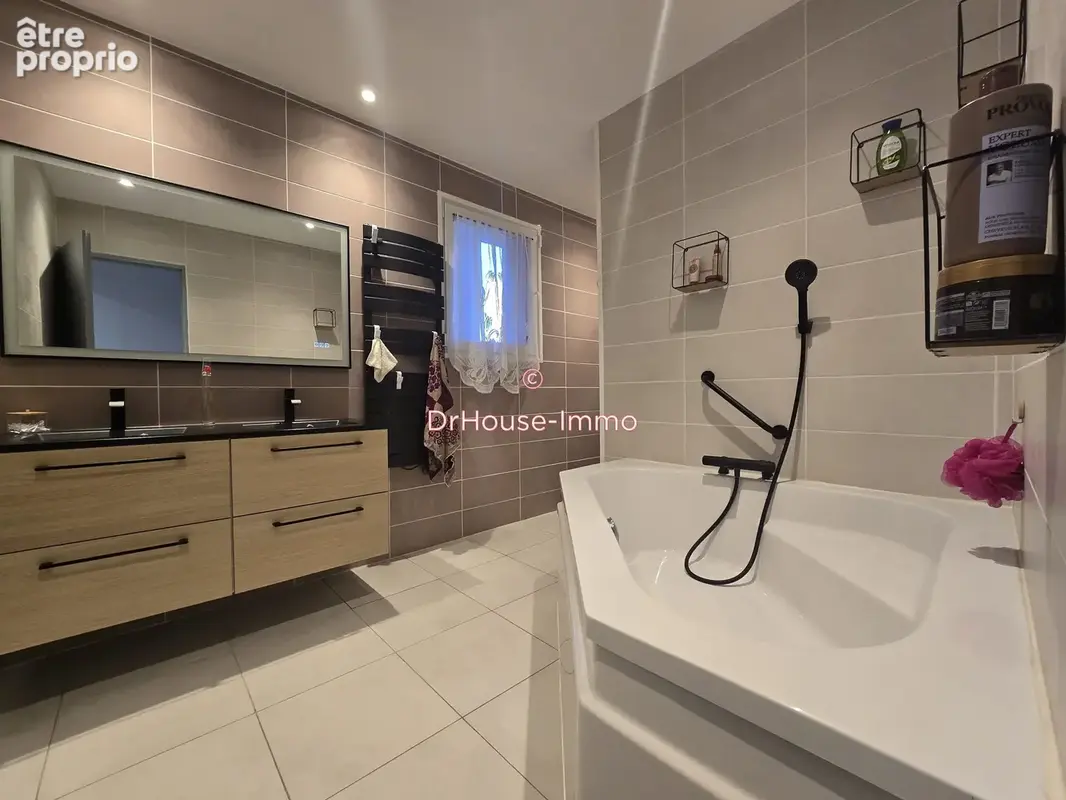 Maison 210 m² à Pia  - photo 6