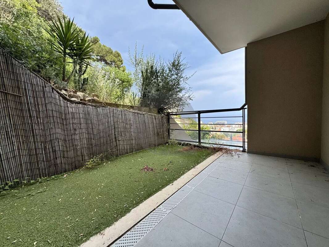Appartement à ROQUEBRUNE-CAP-MARTIN