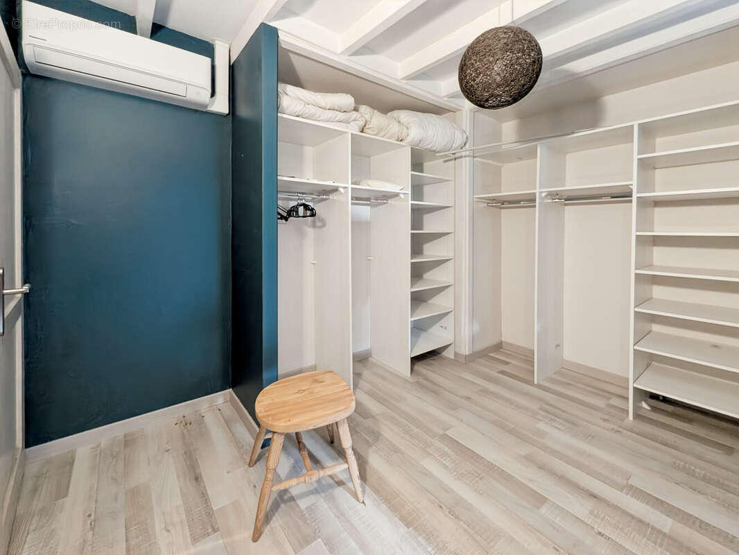 Maison 159 m² à Jassans-Riottier  - photo 5