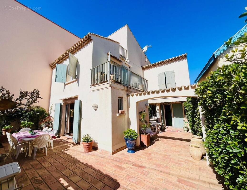 Photo 1 - Maison à VALRAS-PLAGE