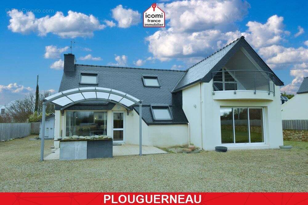 Maison à PLOUGUERNEAU