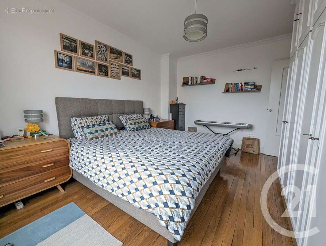 Appartement à FONTENAY-SOUS-BOIS