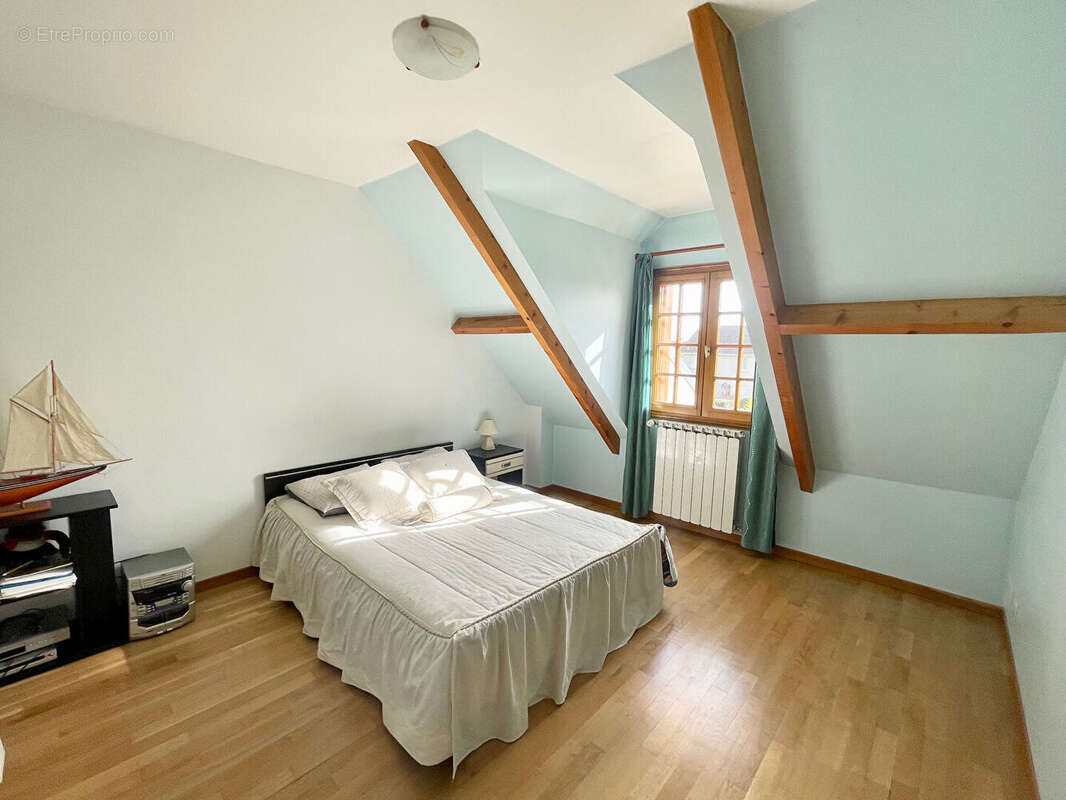 Maison à HOUILLES