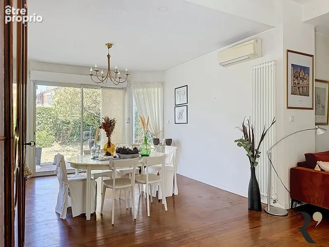Toulouse, Cote Pavée / Maison T6 de charme 153 m² avec garage et jardin ! - photo 3