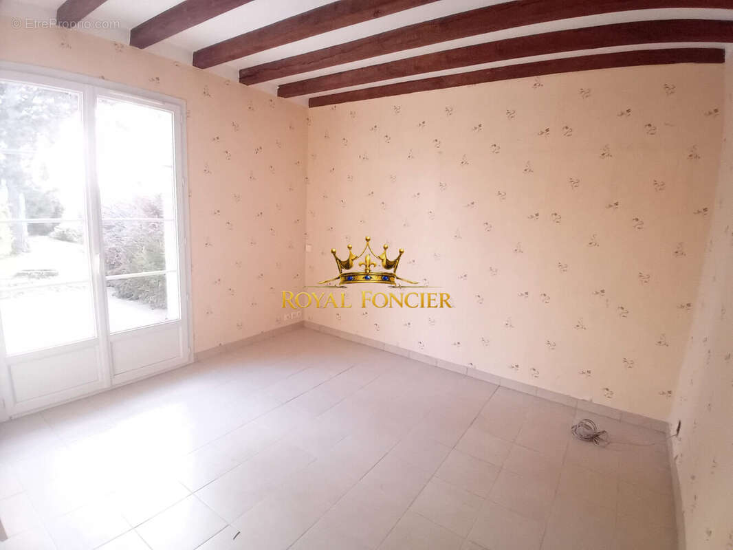 Maison 155 m² à Yzeures-Sur-Creuse  - photo 7