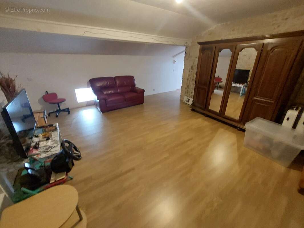 Belle longère avec grand jardin et garage indépendant - photo 12