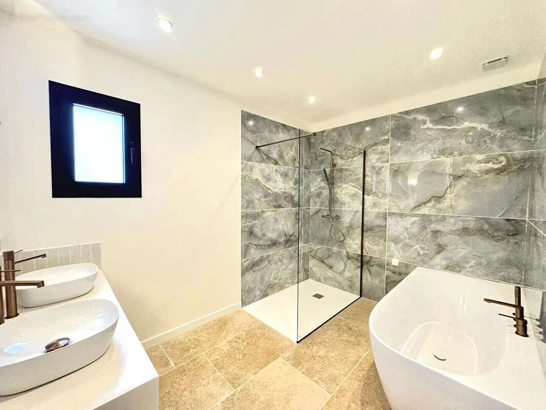 Maison à SAINT-REMY-DE-PROVENCE