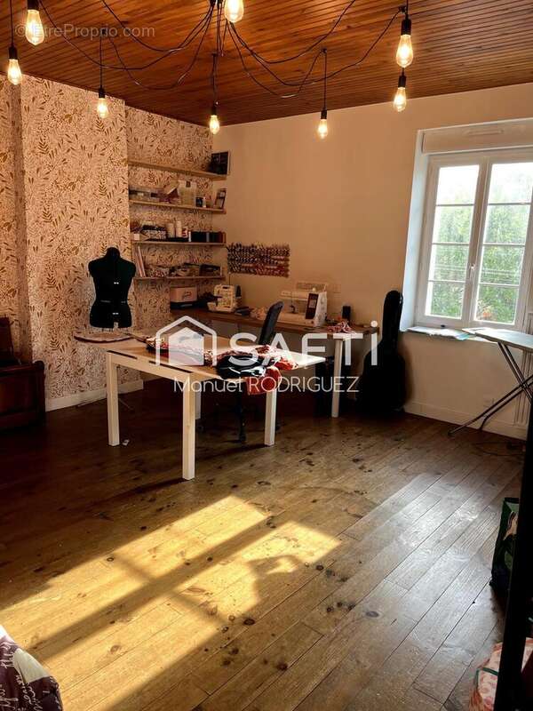 Photo 3 - Maison à SAINT-SYMPHORIEN