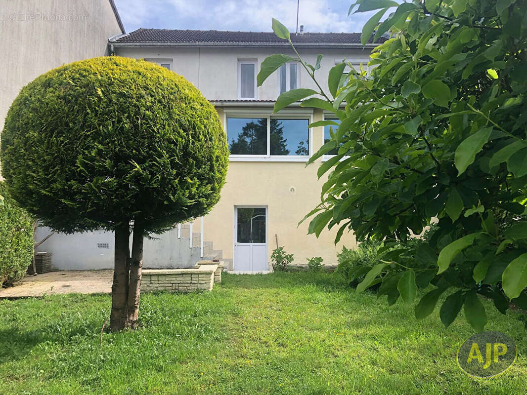 Maison à CHOLET