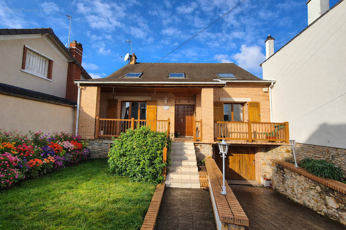 Maison à EAUBONNE