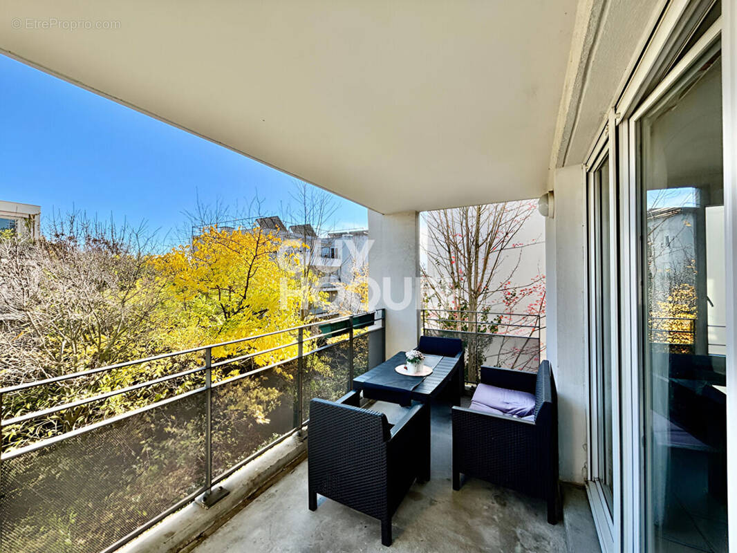 Appartement à VAULX-EN-VELIN