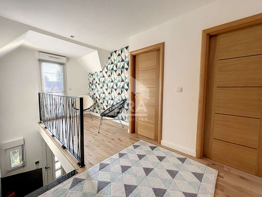 Maison à CHAUMONTEL