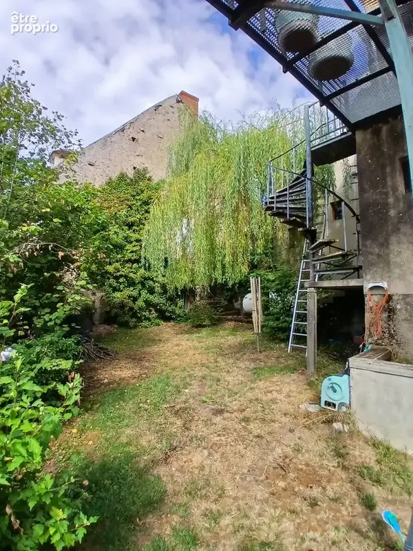 Vue panoramique depuis cette maison de caractère dans le bourg de Champallement, Bourgogne. - photo 54