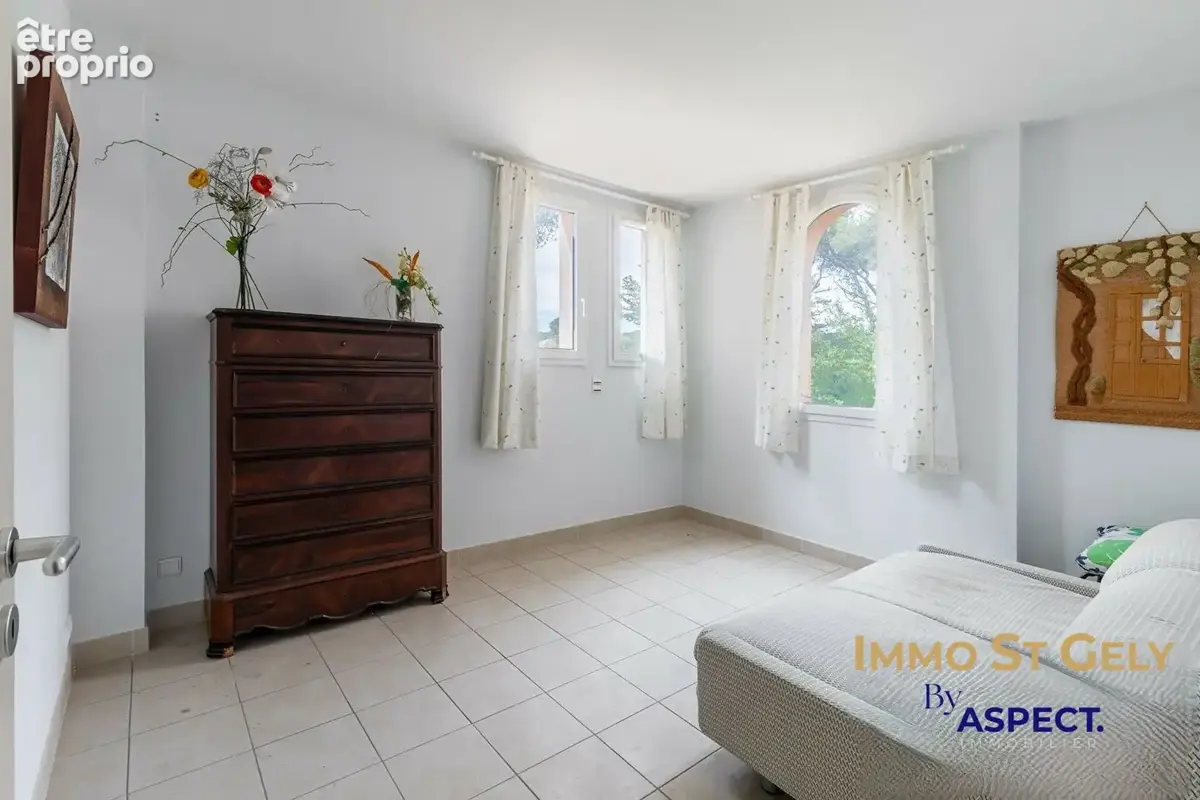 Maison 6 pièces 202 m² à vendre à Saint-Gely-Du-Fesc (34980) - photo 6