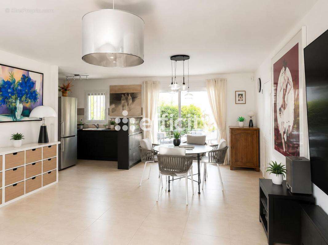 Maison 108 m² à Semussac  - photo 7