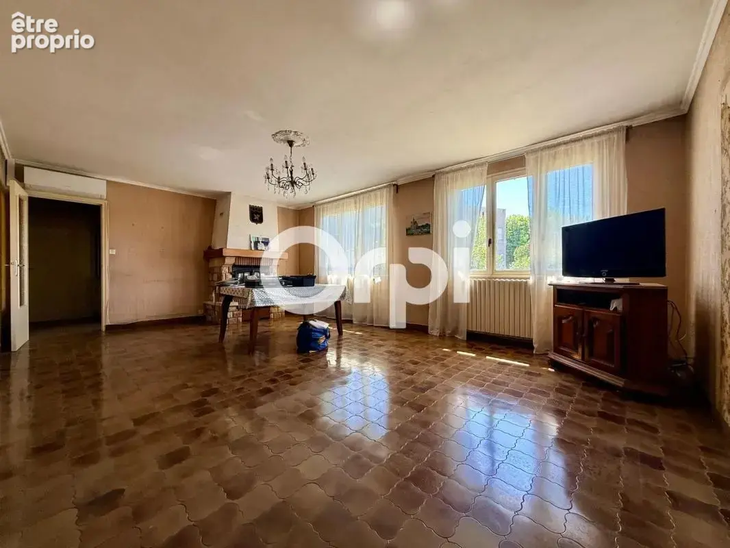 VILLARD-BONNOT – Maison indépendante 149 m² sur un terrain de 1 346 m² - photo 9