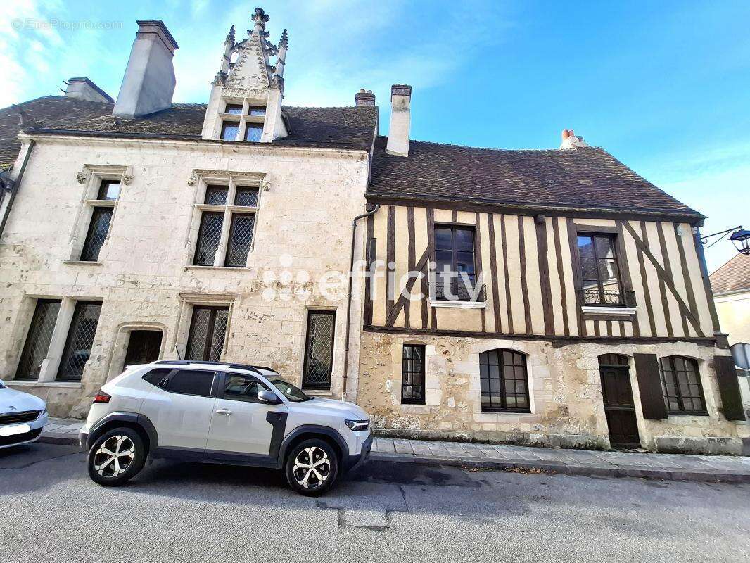 Maison à NOGENT-LE-ROTROU