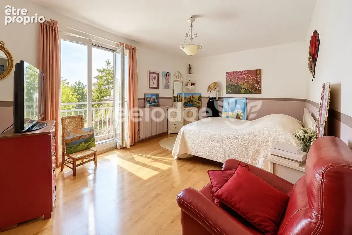 Maison 5 pièces 140 m² à vendre à Jouy-Le-Moutier (95280) - photo 7