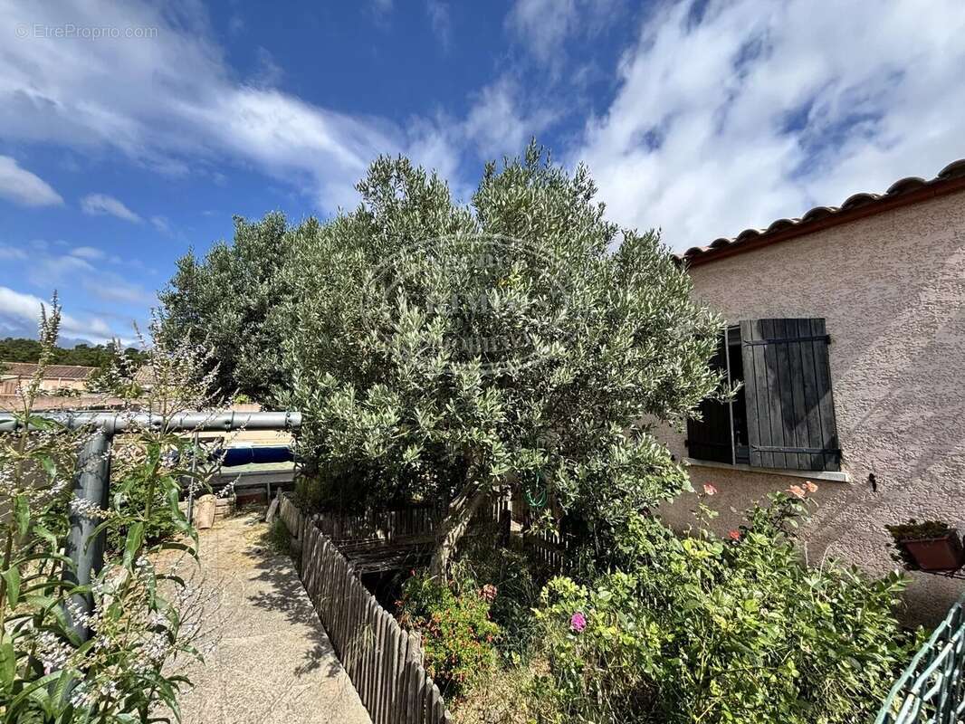 Maison à LEZIGNAN-CORBIERES