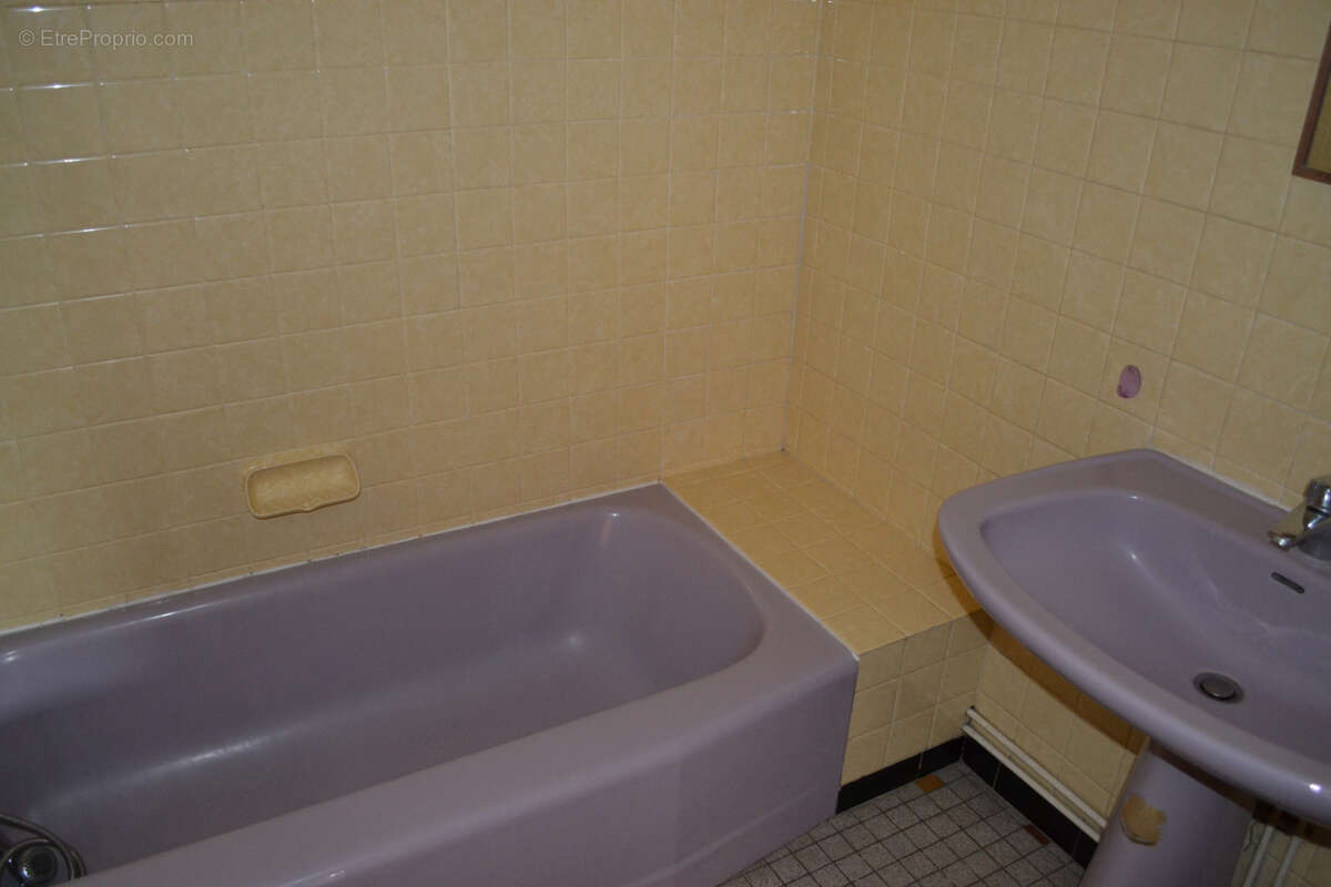 Appartement à VARENNES-SUR-ALLIER