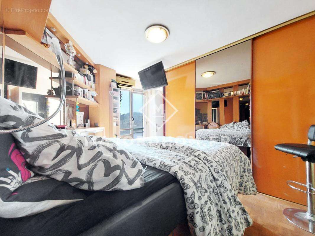 Appartement à MARSEILLE-6E