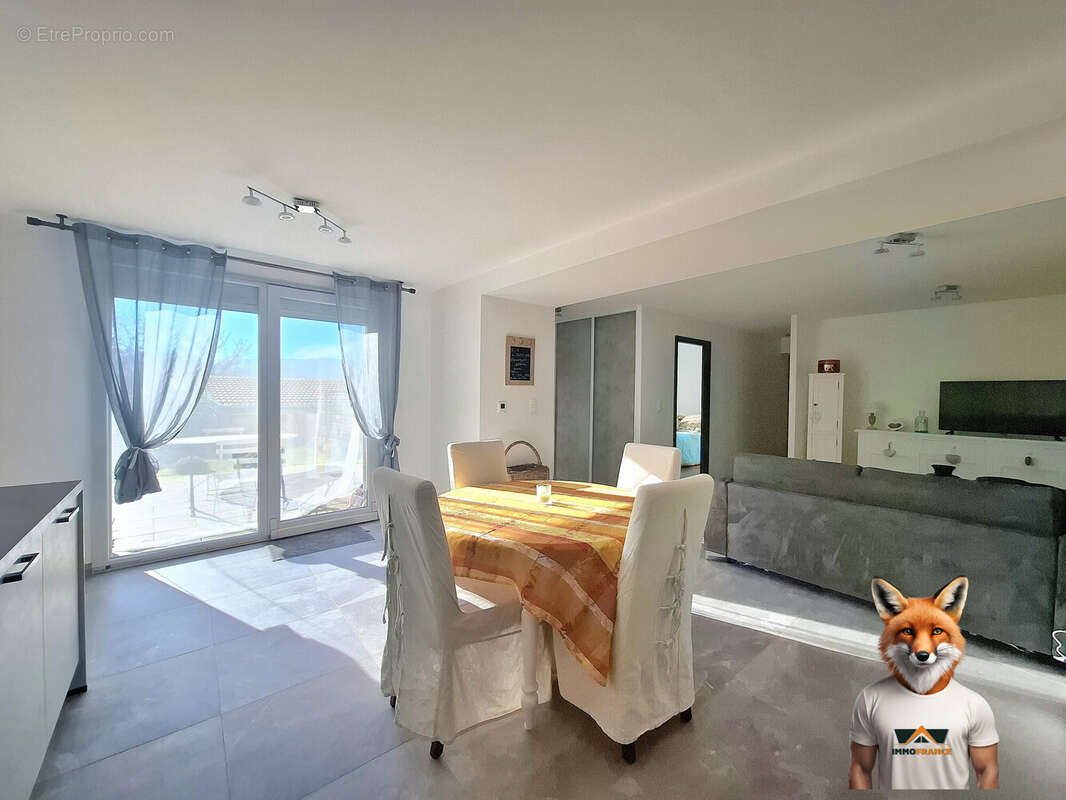 Appartement à LE GRATTERIS