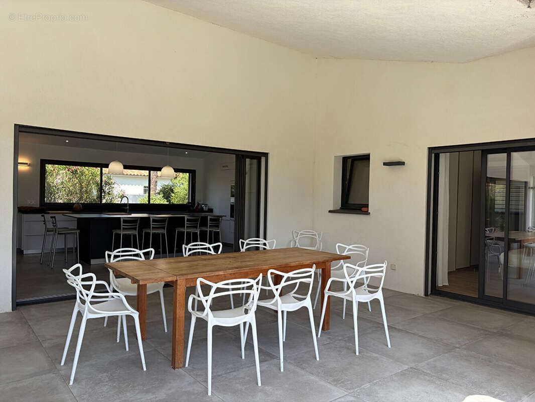 Villa contemporaine d'exception - Centre de Porto-Vecchio - photo 18