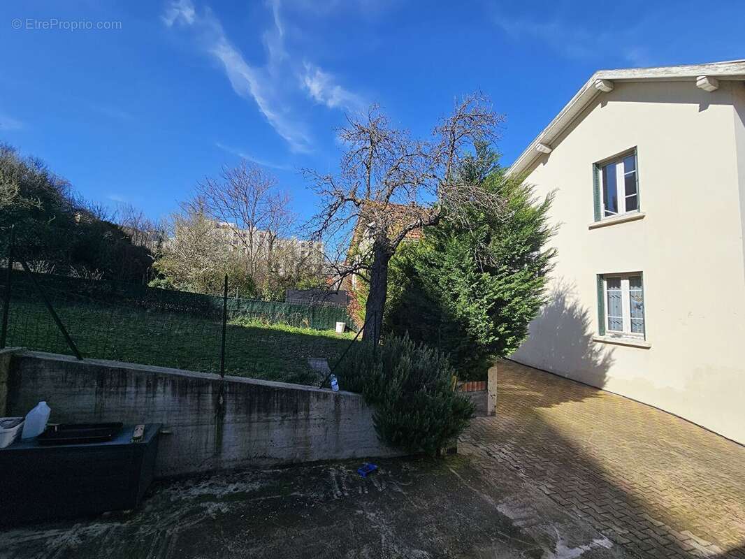 Maison à CLERMONT-FERRAND