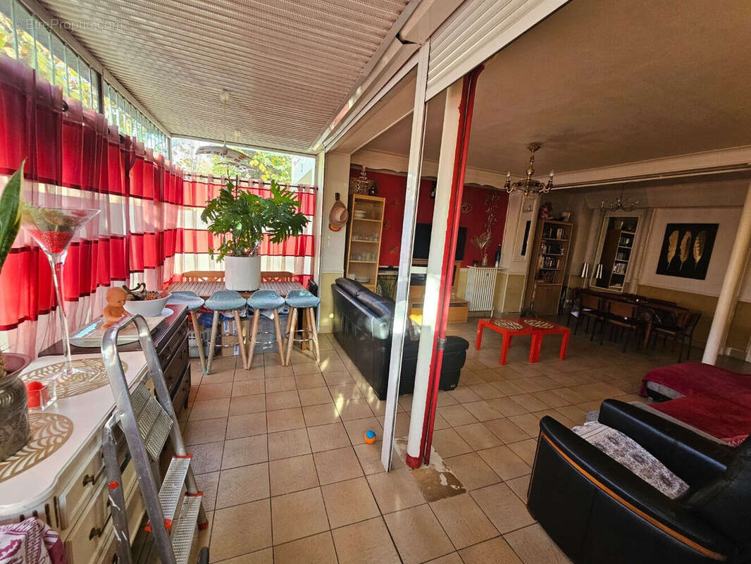 Appartement à JOINVILLE-LE-PONT