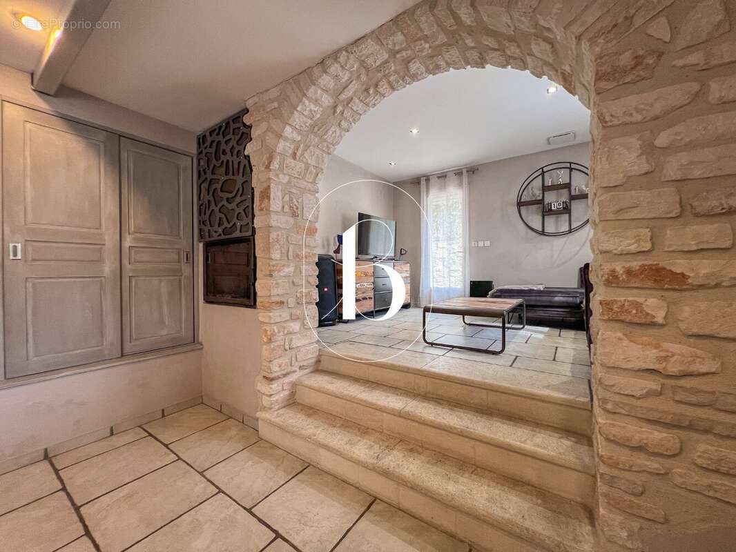 Maison 120 m² à Saint-Ambroix  - photo 20