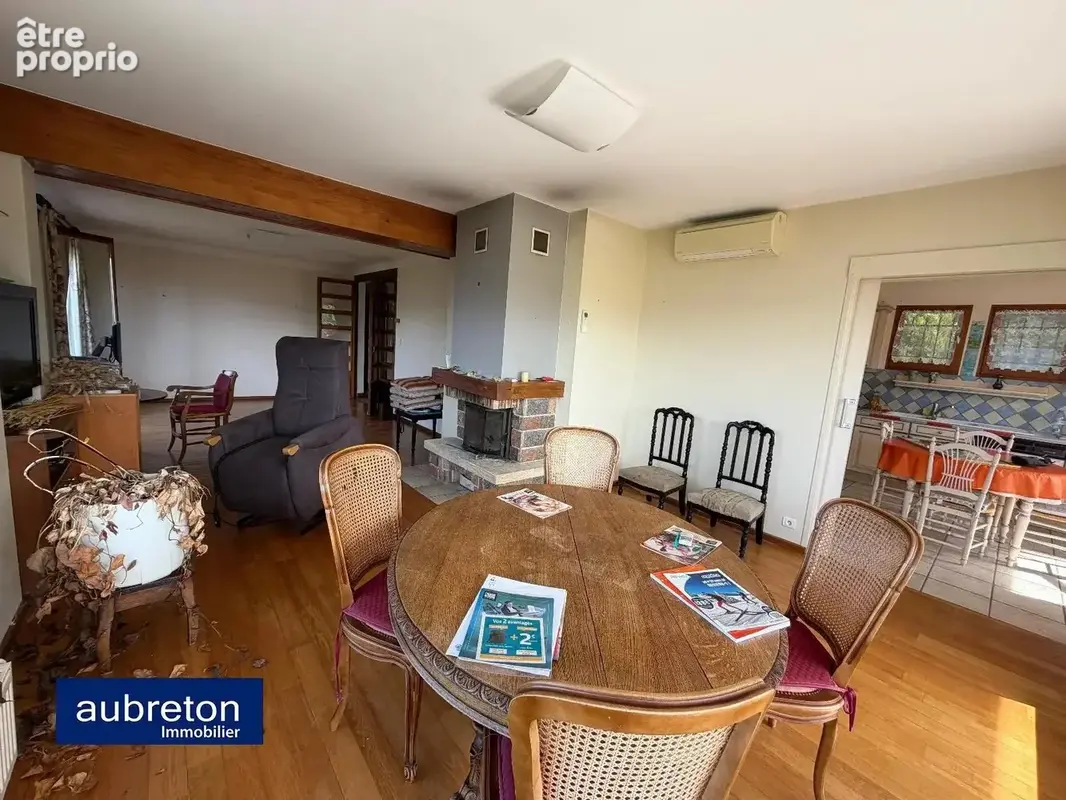 Maison 6 pièces 169 m² à vendre à Veyrier-Du-Lac (74290) - photo 10
