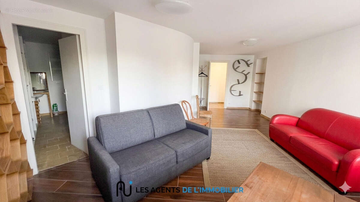 Appartement à NANTERRE