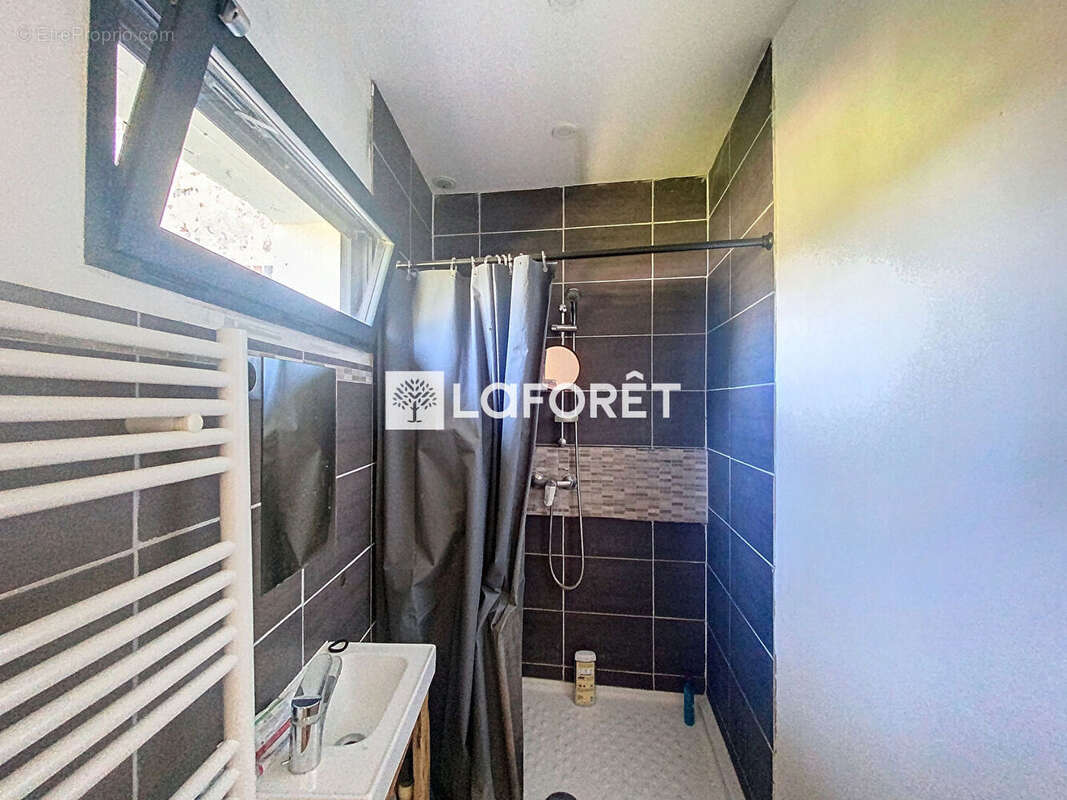 Maison à CRUCEY-VILLAGES