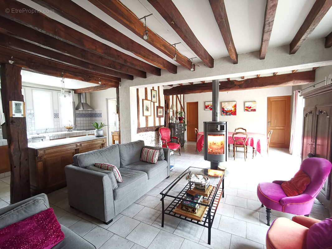 Maison à ARROU