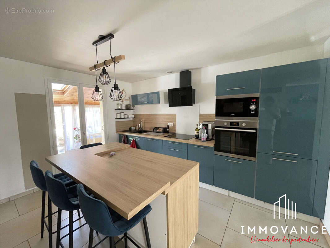 Maison à COURNONTERRAL