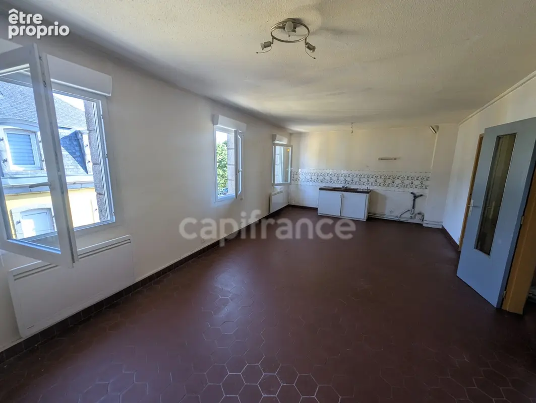 Appartement à vendre 4 pièces BRIEC (29) - photo 2