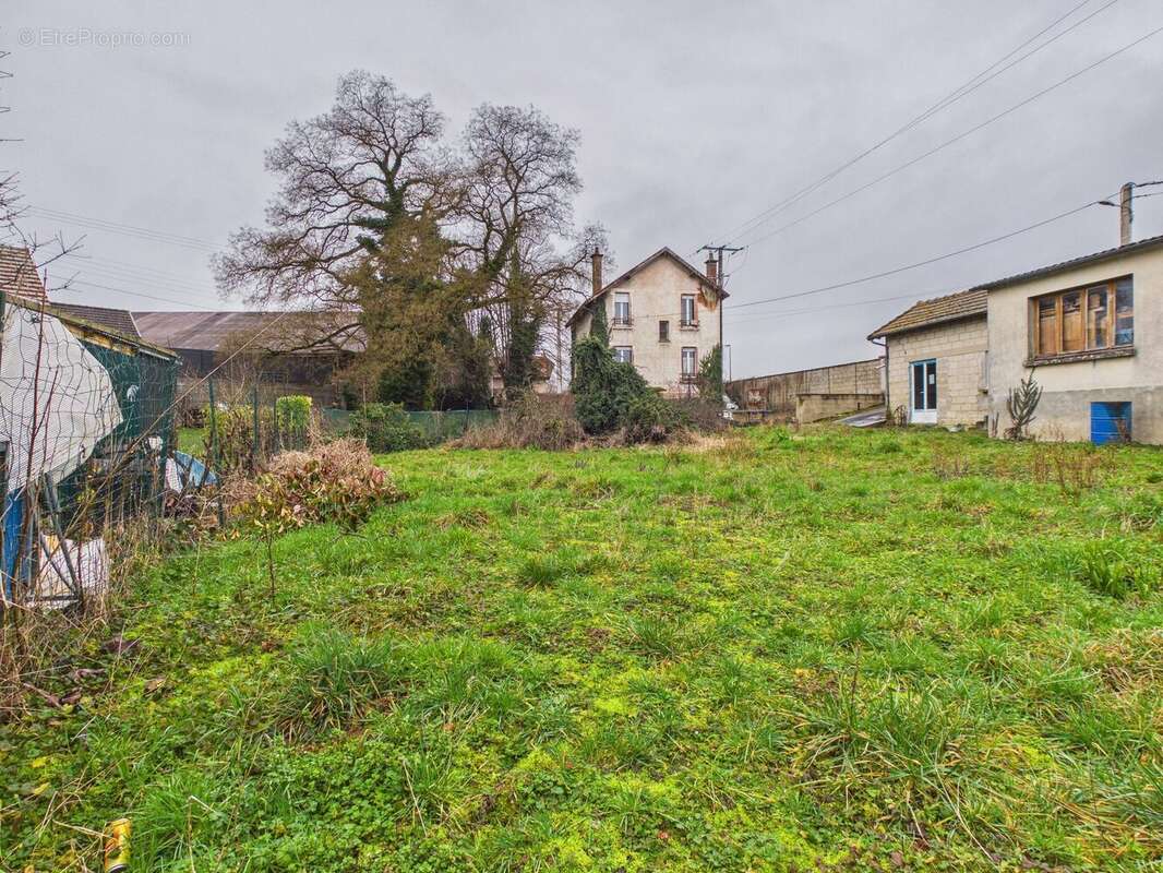 Maison à PONT-SUR-SEINE