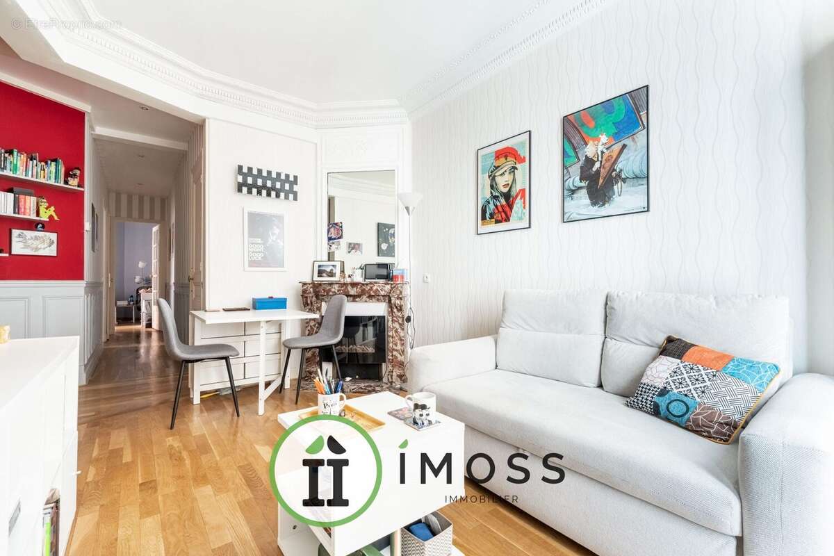 Appartement 45 m² à Paris-18e  - photo 2