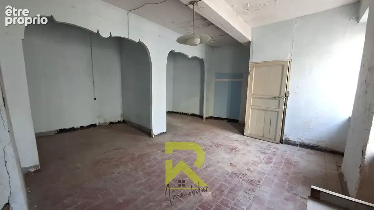 Maison de village à rénover de 58 m2 plus les combles de 34 m2  Gruissan (Centre historique) - photo 3
