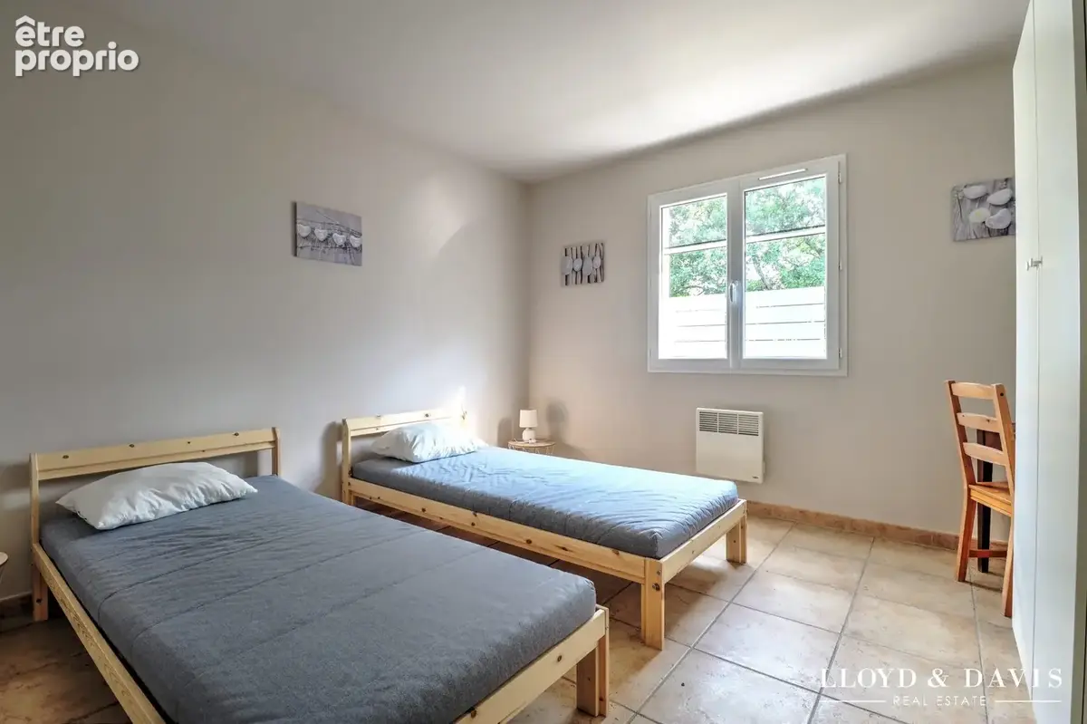 Maison 130 m² à Mejannes-Le-Clap  - photo 7