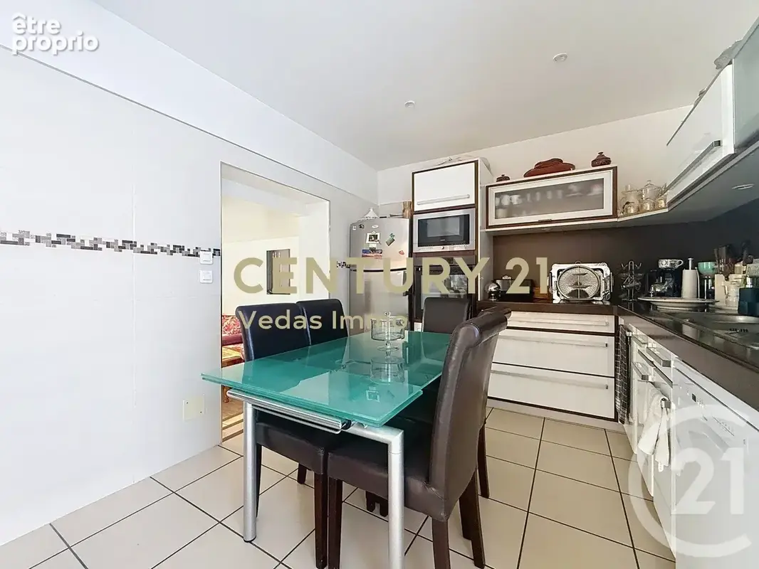 Maison 6 pièces 126 m² à vendre à Gigean (34770) - photo 5